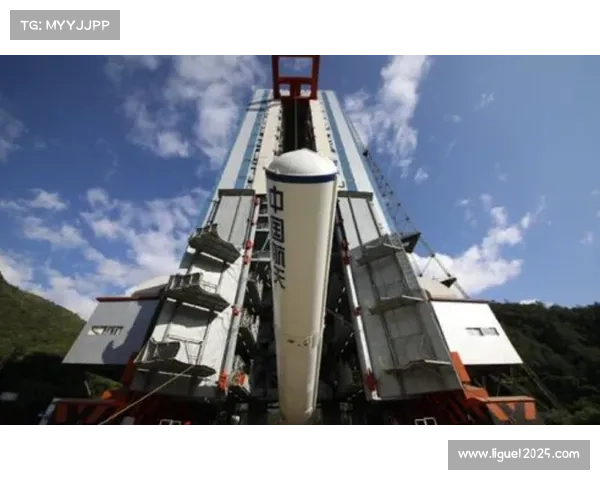 “西甲联盟与学校合作推广青训,海外赛计划包含青少年培训营” “西甲联盟与学校合作推广青训,海外赛计划包含青少年培训营”